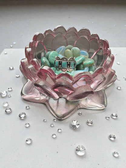 Scalloped Sky Ring