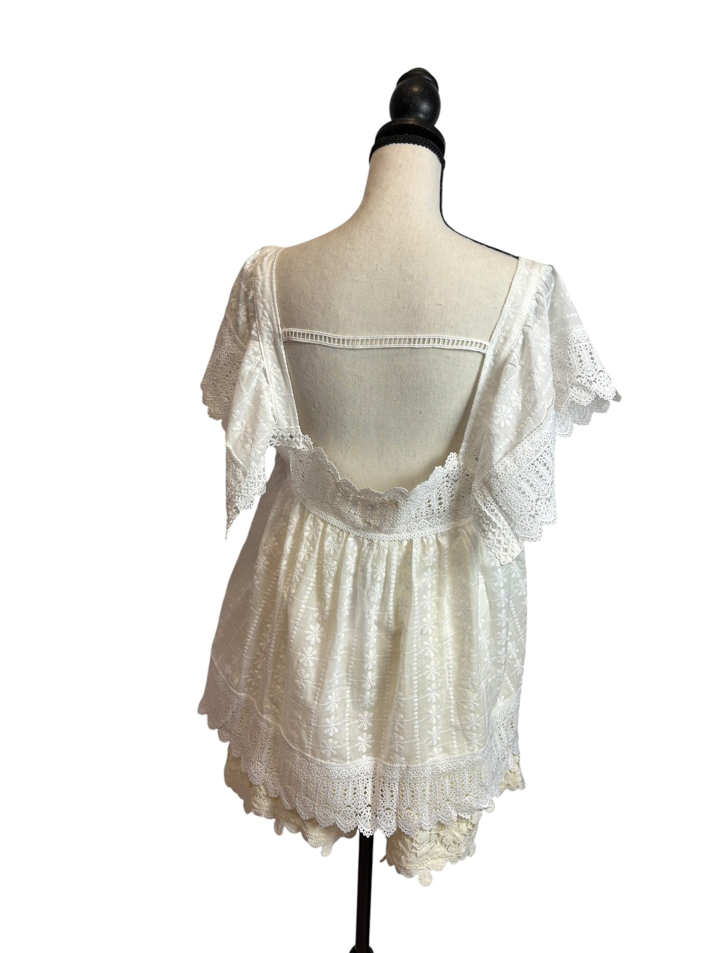 Magnolia Lace Top